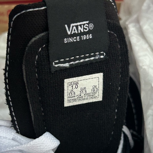 Vans Sk8-Hi Sunflower Black/Yellow Shoes NWT - Picture 4 of 4